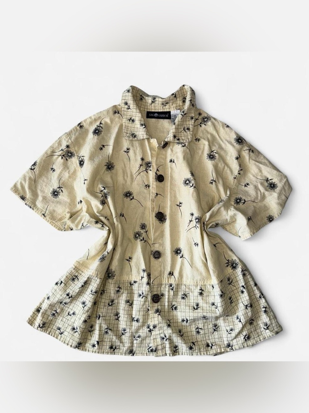 Sag Harbor Cream and Black Floral Button-Front Tunic